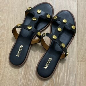 Kensie Sandals